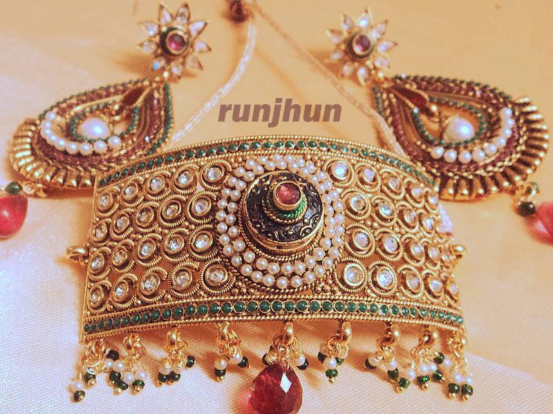 Buy elegant broad polki choker Online